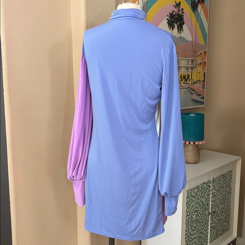 Dress - Picture 3 of 3